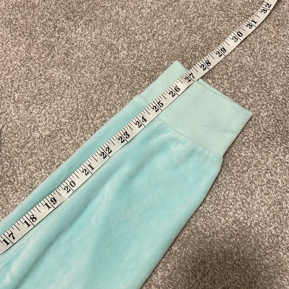 JUICY COUTURE Velvet Sweatpants/Jogger - Picture 5 of 8